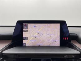 【純正ナビ】専用設計で車内の雰囲気にマッチ！ナビ利用時のマップ表示は見やすく、いつものドライブがグッと楽しくなります！