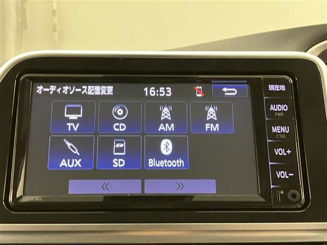 いまや必須装備「ナビゲーション」搭載！知らない場所にスイスイッとドライブ。もう、これなしではハンドルを握れませんね！でも運転中の操作は危険ですのでご注意ですね☆