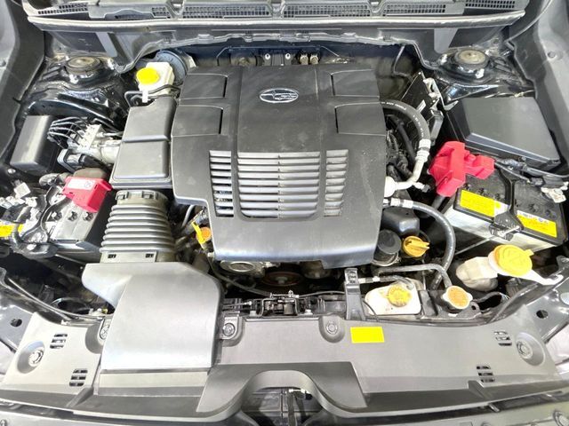 親切・丁寧な専門メカニックスタッフが応対！・車検・点検整備・事故等の修理などアフターサービスも安心。お車のカスタマイズもネクステージのサービススタッフまでご相談ください！