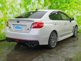 全国に店舗を展開しているのでどこでもお取り寄せが可能です！この車が気になるけど遠方だから・・・と諦める必要はありません！※別途陸送費が必要です。