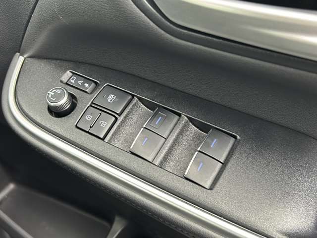 【窓操作部】『窓周辺/窓周辺装備』の画像になります。写真の内容に関してご不明点、ご質問等がございましたらお気軽にガリバー店舗までお問い合わせください。