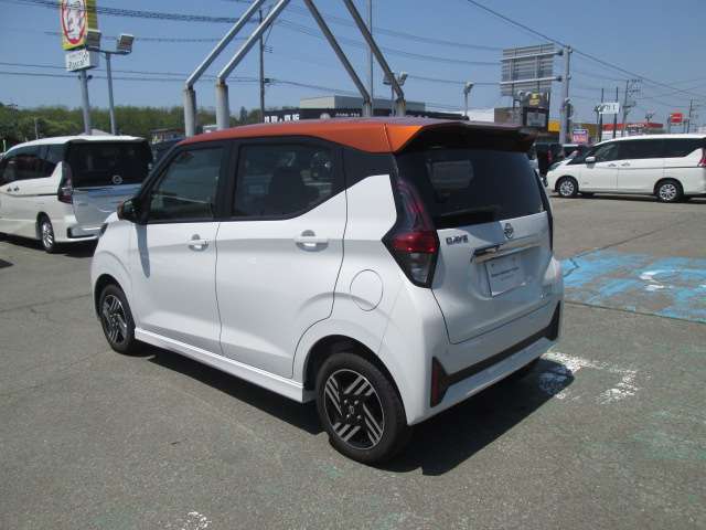 《NISSAN認定中古車》なのでクルマの隅々まで104項目にわたる徹底した点検整備を実施します　安心安心！