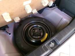 パンクした時でも安心！！スペアタイヤ付き♪♪