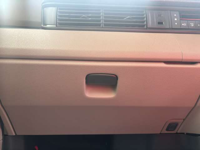 登録済未使用車専門店　ONIX船橋飯山満店の車両を拝見頂きありがとうございます。ご不明な点や他の写真も見たい！などご要望がございましたら、お気軽にメールもしくは、TEL：047-486-3327にてお問い合わせください