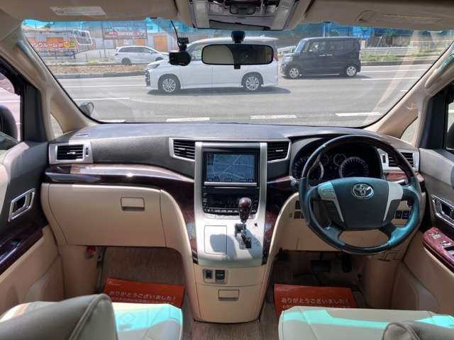 遠方やご来店が難しいお客様にも安心してご購入できますように車輌の詳細画像、動画をメール、LINE＠で送らせていただくサービスを行なっておりますので、お気軽にお問い合わせください！