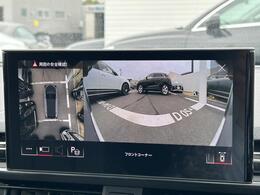 ●サラウンドビューカメラ『車両の4つのカメラから得た映像を合成し、上空から眺めているような映像をモニターに映し出します。車両周辺の歩行者や障害物などの発見に役立ちます。』