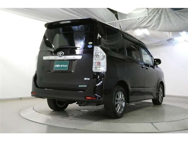 大切な愛車に！当店自慢のガードコスメ・CPCなどボディーコーティングもご一緒にいかがでしょうか☆