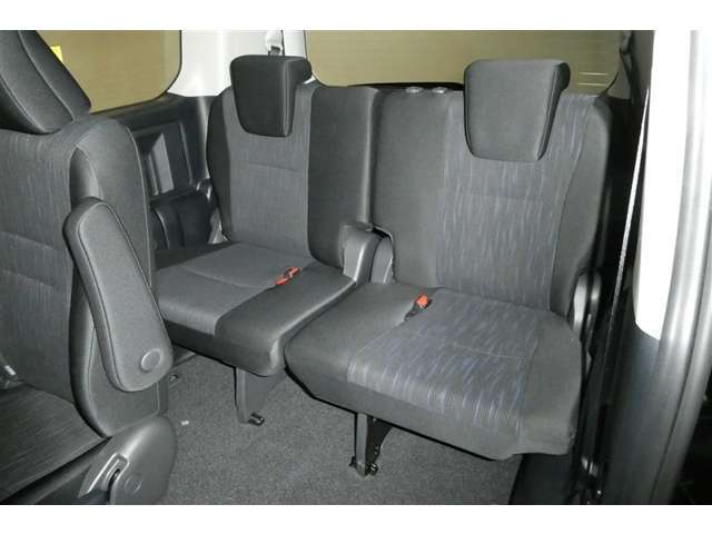 シートの座り心地も確かめにきてくださいね♪