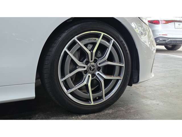 純正19インチAMG5ツインスポークアルミホイール
