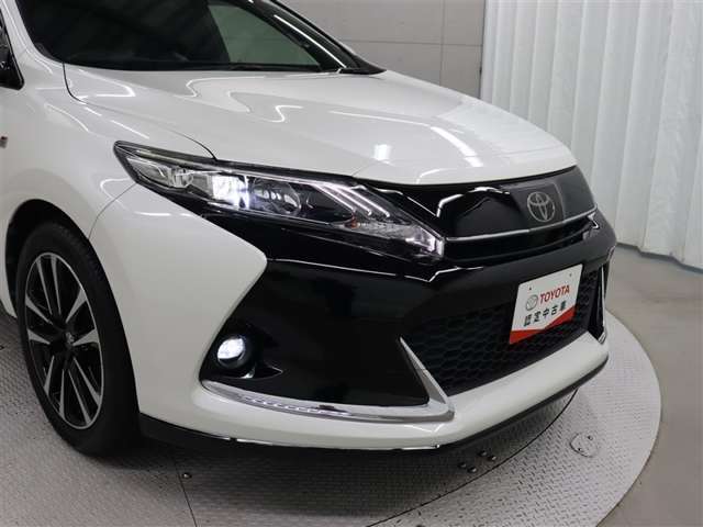 フロント廻りです。