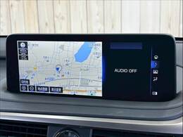 純正12型ナビを装備！！フルセグTV CD　DVD再生　ブルーレイ Bluetooth接続可能