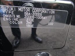 当店営業時間は9時30分から18時までとなります。