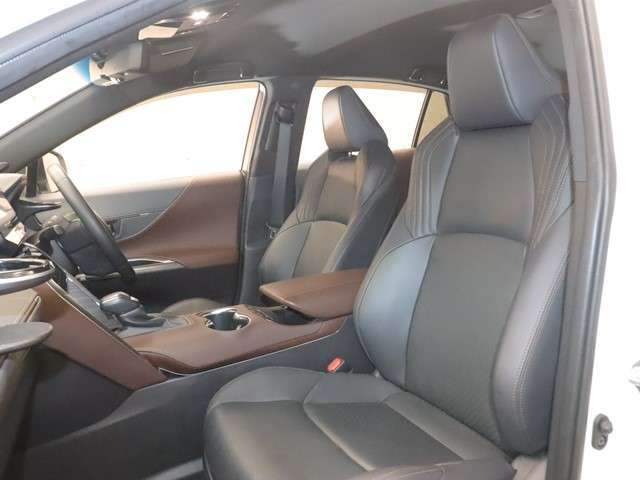 遠方販売の実績多数あり！現車を見ないでご購入されるお客様のご不安な点を一掃出来るように案内させて頂きます。ご遠方のお客様も安心してご連絡を下さい♪画像では伝えきれない良さをお伝え致します♪