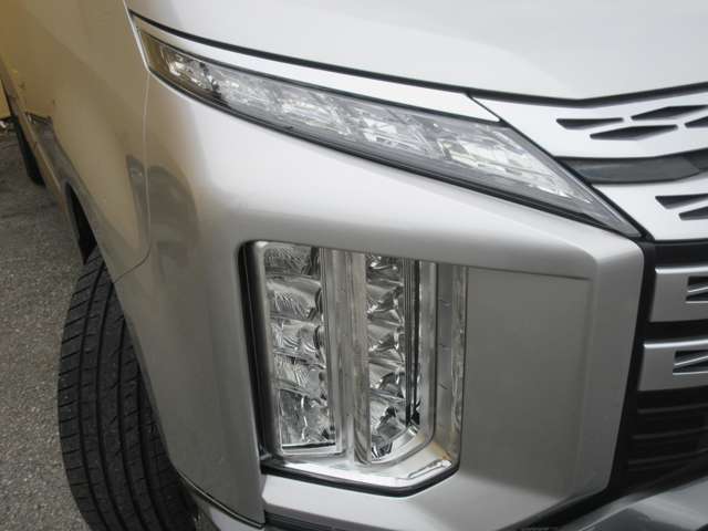 お車の知識がなくても大丈夫です！お車に詳しい専門スタッフが丁寧親切にご説明させていただきますのでお気軽にご質問下さい！