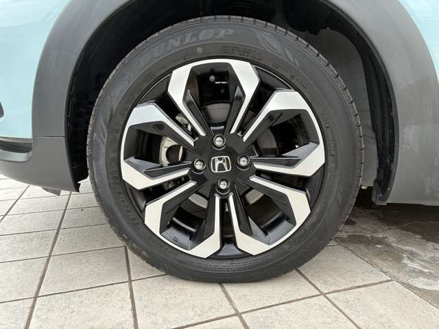 ホンダセンシング☆3ナンバーボディ☆9インチ純正SDナビ☆フルセグ☆バックカメラ☆BT☆OPドラレコ☆ルーフレール☆ETC☆アダクティブクルーズ☆パーキングソナー☆衝突軽減ブレーキ☆LEDオートライト