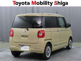 外装・内装も当社のプロスタッフによる「まるまるクリ-ン」実施済み！車の隅々まで綺麗に洗浄しております！