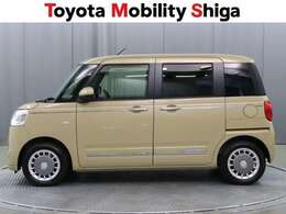 狭い場所でも乗り降りしやすいスライドドア車です。隣の車にストレスを感じず乗り降りできますよ♪