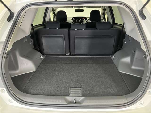 当店はサービス工場併設しておりますので、購入後の安心感が違います。何かあってもスピーディーに対応可能です。月曜定休、営業時間AM9：30～PM6：00　0568-89-8781