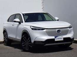 トヨタのお店でU-Carを購入すると、1年間ならどれだけ走っても保証される「ロングラン保証」が自動的に無料でついてきます。さらに、ご希望のお客様には有償で1年または2年の保証延長が可能です。