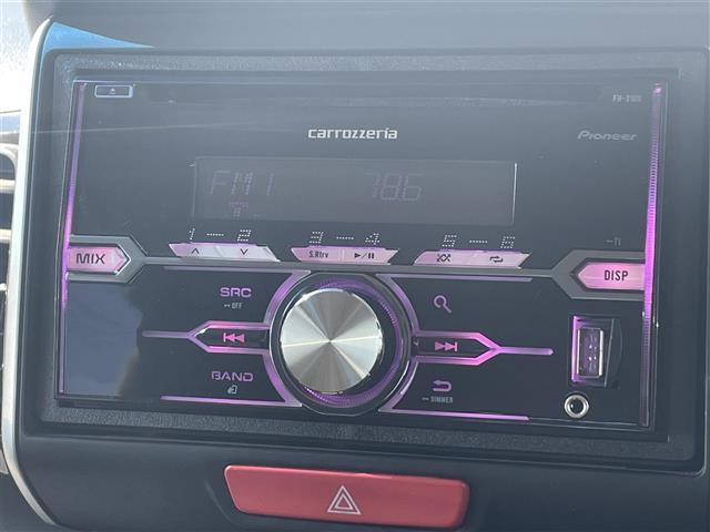 【運転席操作部】快適なドライブを楽しむための機能が装備されています！運転席から触れるので、使いやすいです！除菌プランいれていただくと、さらに清潔で安心していただけます！
