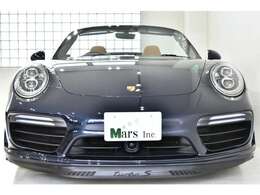 ナイトブルー/ブラウン＆ベージュレザー/ブラウントップ/正規ディーラー車/991.2後期型/7速PDK/スポーツクロノPKG/PCCB/BOSEサウンドシステム/2017年モデル/右ハンドル/取扱説明書/整備記録簿/スペアキー完備