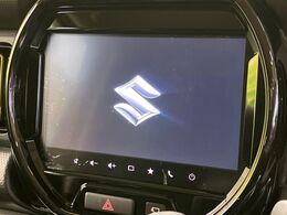 【大画面ナビ】人気の大型9インチナビを装備。存在感のある大画面はインパクト大！ナビ利用時のマップ表示は見やすく、テレビやDVDは臨場感がアップ！いつものドライブがグッと楽しくなります♪