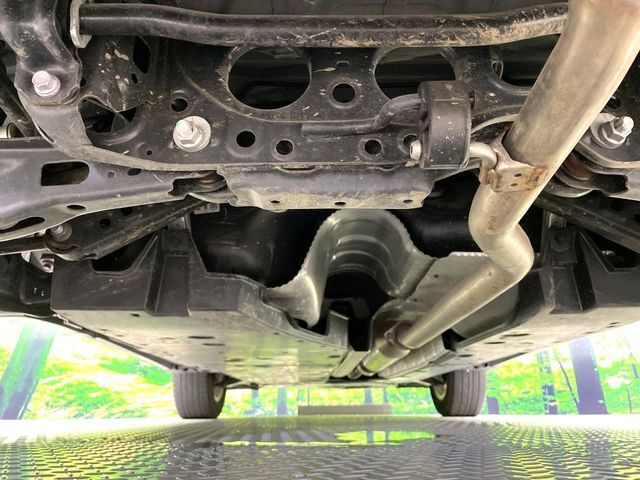 下回りがきれいなうちに、防錆加工の施工がオススメ。降雪地域はもちろん、沿岸部にお住いの方や、趣味でマリン・ウィンタースポーツをされる方にご好評いただいております。