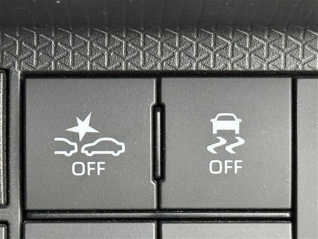 【運転席操作部】快適なドライブを楽しむための機能が装備されています！運転席から触れるので、使いやすいです！除菌プランいれていただくと、さらに清潔で安心していただけます！