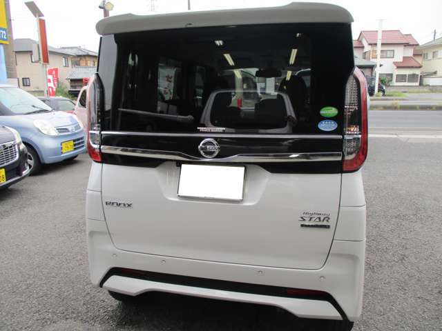 今や必需品のナビ取り付けや、ご予算に合わせて中古品もご提案できます。是非お気軽にご相談ください！