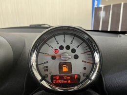 下取・買取もお任せ下さい！買取りさせて頂いたお車をそのままお店でダイレクト販売！だからこそ相場を上回る買取が実現できます！