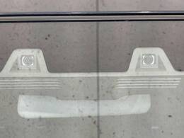【スズキ　セーフティサポート】走行中に前方の車両等を認識し、衝突しそうな時は警報とブレーキで衝突回避と被害軽減をアシスト。より安全にドライブをお楽しみいただけます。