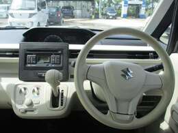 インパネ全体です！内装のボタンの位置などをご確認ください♪