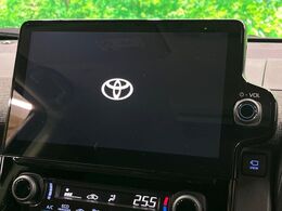 【10.5インチ　ディスプレイオーディオ】大画面のディスプレイはAppleCarPlayやAndroidAutoが利用可能。大きな画面でスマホナビアプリ等が利用いただけます♪