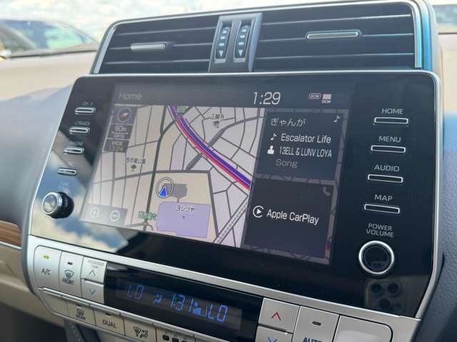 【メーカーナビ】メーカーオプションのトヨタ純正のメーカーナビになります！機能性はもちろんの事、JBLプレミアムサウンドシステムやスピーカーの数が増えたりと良いこと盛りだくさんです！！Duxy清須店まで！！！！