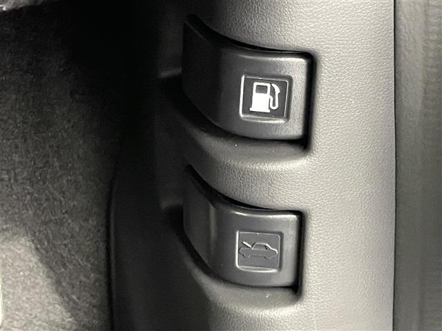 【運転席操作部】快適なドライブを楽しむための機能が装備されています！運転席から触れるので、使いやすいです！除菌プランいれていただくと、さらに清潔で安心していただけます！