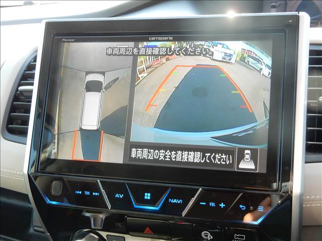 新設大型民間車検場。最新の機材導入しております。車検、一般修理、OIL交換まで正確な無駄のない整備をおこなっております。