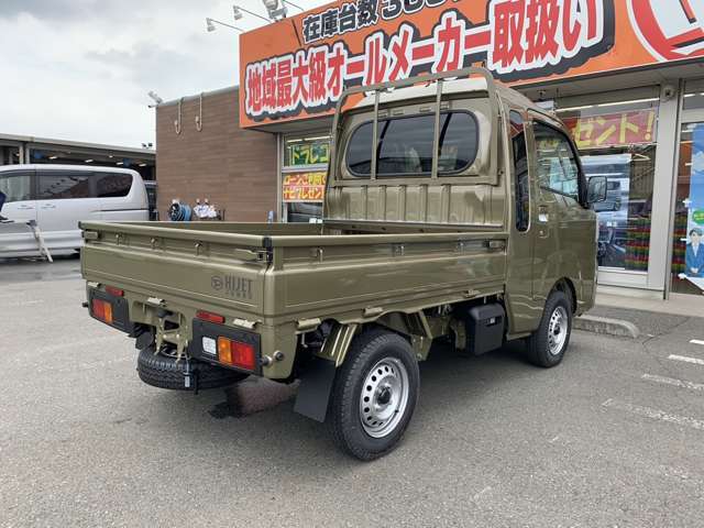 当店ではダイハツ、ホンダ、スズキ、三菱など各メーカーを取り揃えております！！