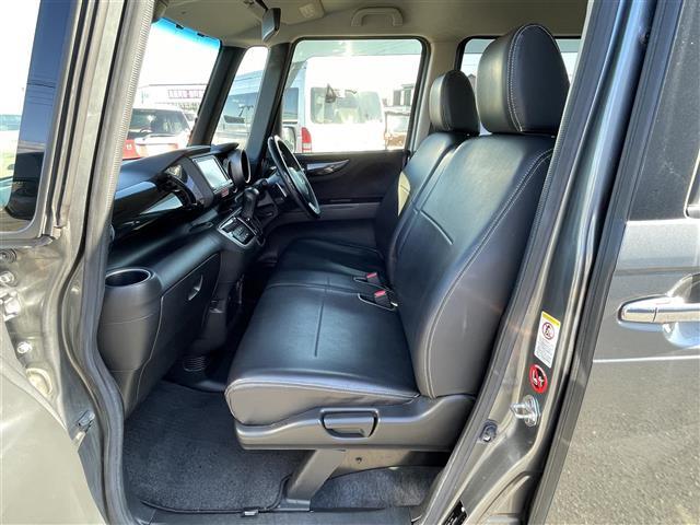 きれいな助手席なので家族や友だちに乗ってもらっても安心です！