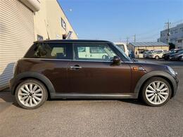 ミニ　50カムデン クーパーが入庫しました☆