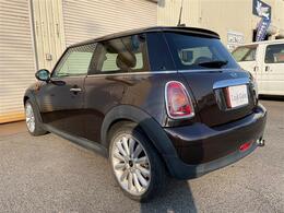 スモークフィルムの施工も可能です☆濃さも選べます☆