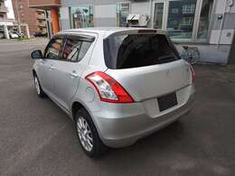 認証工場完備のため、アフターサービスには自信があります。販売するおクルマは隅々までチェック・整備済み！買ったあとも安心のサポート体制です！