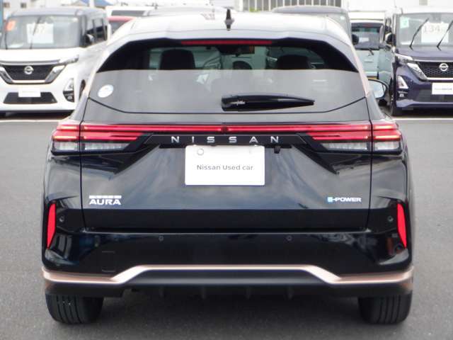 全国各地に登録納車配送可能です。なお全国の日産店にて整備、保証対応可能。