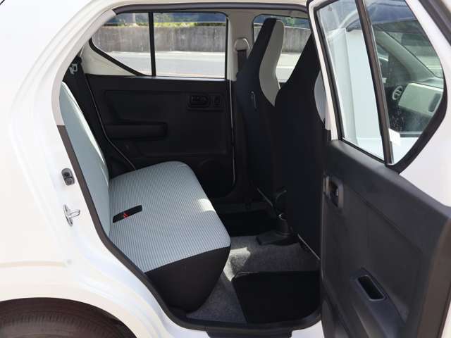 ≪売りたい価格ではなく、売れる価格で≫をモットーに販売価格を設定しております！日々、全国の最新相場をリサーチし販売価格を決めております。本当に良いと思えた車のみを納得の価格で取り揃えております。