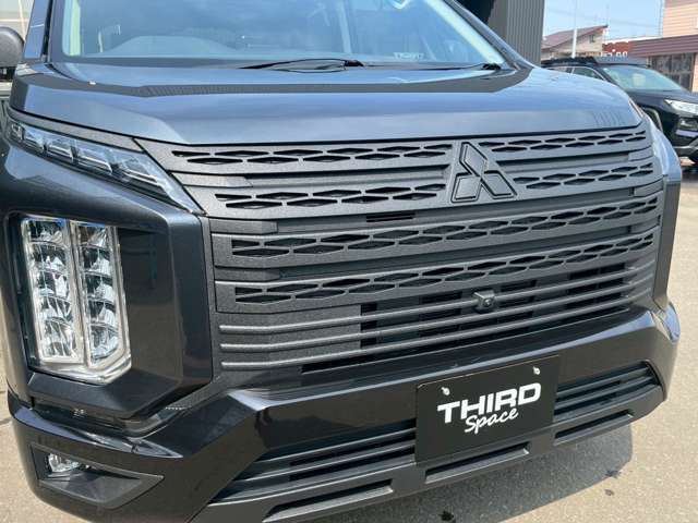【ご納車時、整備メニュー】法定点検項目及び装備品等のクオリティチェックを実施。また、安心してお乗り頂くために社外品等各仕様の保安基準適合検査を行い必要な対策は実施してご納車しております。