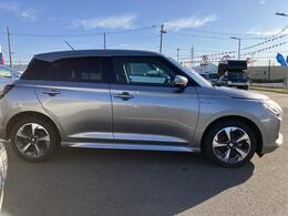 スズキコネクト通信機器搭載☆