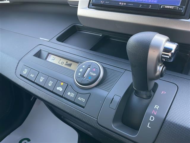 【　シフト　】シフトも操作しやすく快適なドライブを楽しんでいただけます♪