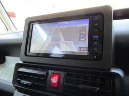 ナビ（CD/DVD/SD再生、ブルートゥース、フルセグTV）