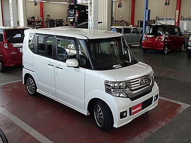 オールメーカー取り扱い！！　在庫車100台以上！！プロの仕入れ！！　走行メーター管理システムチェック済み。