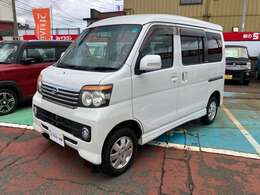 当店は、新潟県内で自動車販売・買取店、整備工場を7店舗展開する、「ONE＆PEACEグループ」の中古車販売店です。