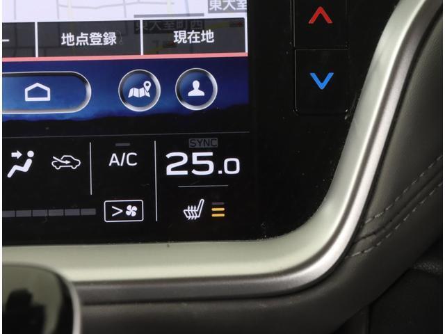 寒い冬に快適なシートヒーター搭載！3段階の温度調整が可能です。